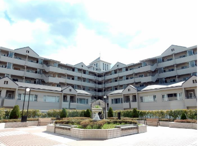 新山下ヘイシティ１_Shinyamashita bay city.png